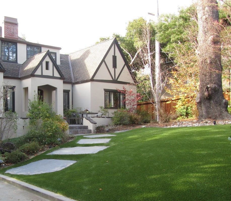 Tucson synthetic grass landscaping